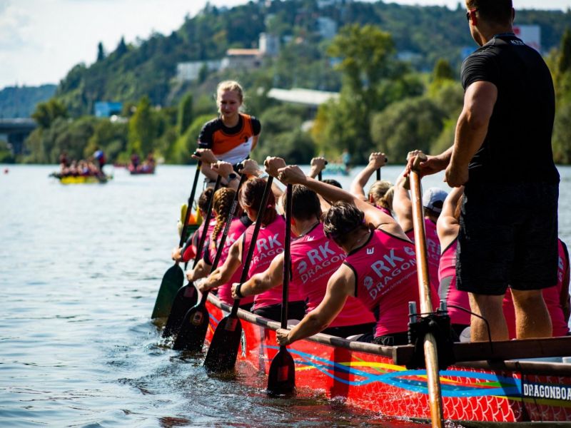 Dračí lodě - outdoorový teambuilding