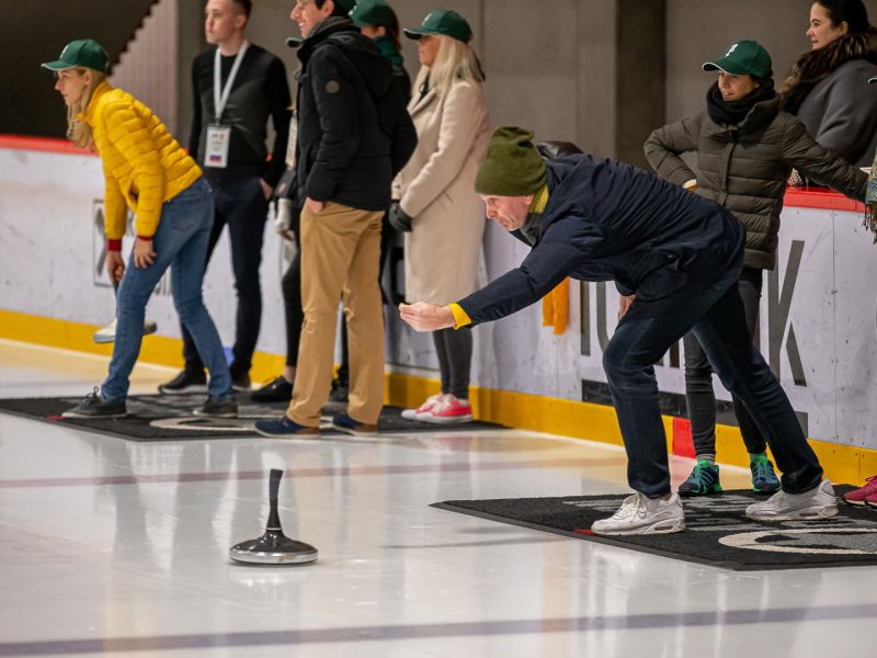 Ice Stock - teambuilding na ledě